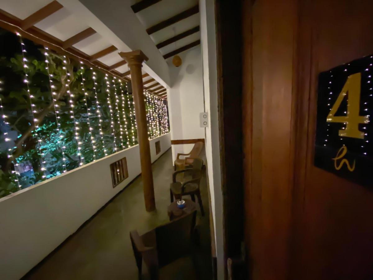Westeros House & Hub Unawatuna Exterior photo